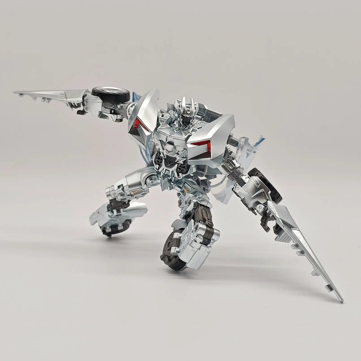 Transformers-Sideswipe War Dancer — Roter und silberner Krieger-Tänzer
